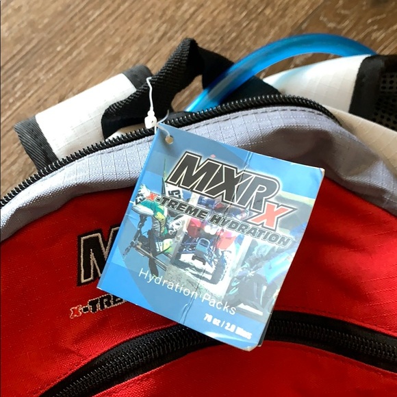 Hydration backpack - Picture 2 of 5